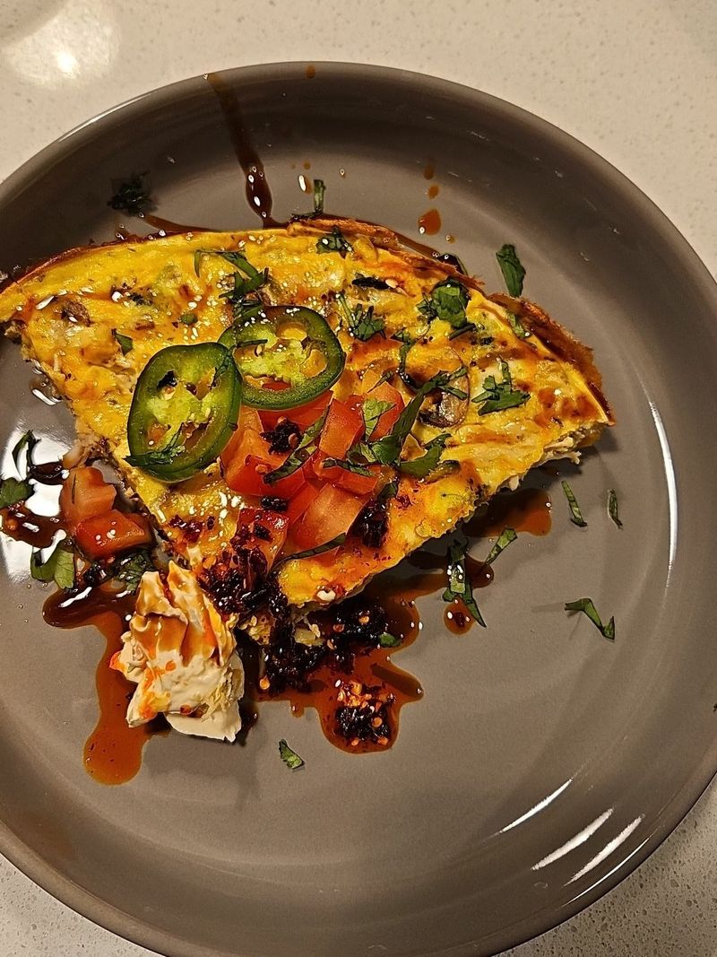 Omelette with jalapeños and balsamic drizzle